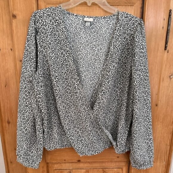 🎉A New Day Wrap Looking Black & White Long Sleeve Top Elastic Waist Size Large - Picture 1 of 9